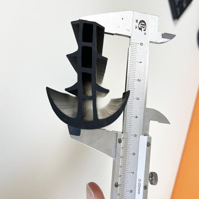Customized Size T Shape EPDM Solar PV Panel Rubber Gasket Seal for Waterproofing Needs