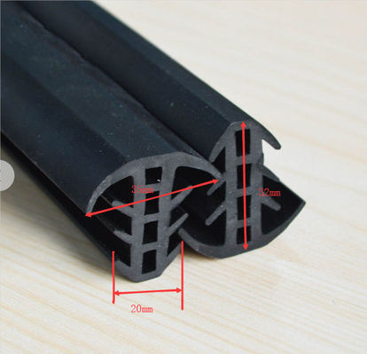 High Temperature Resistance T-Shape Rubber Sealing Strip for Solar Photovoltaic Panel