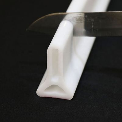 Collapsible Shower Threshold Water Retaining Strip with Easy-to-Install Water Stopper