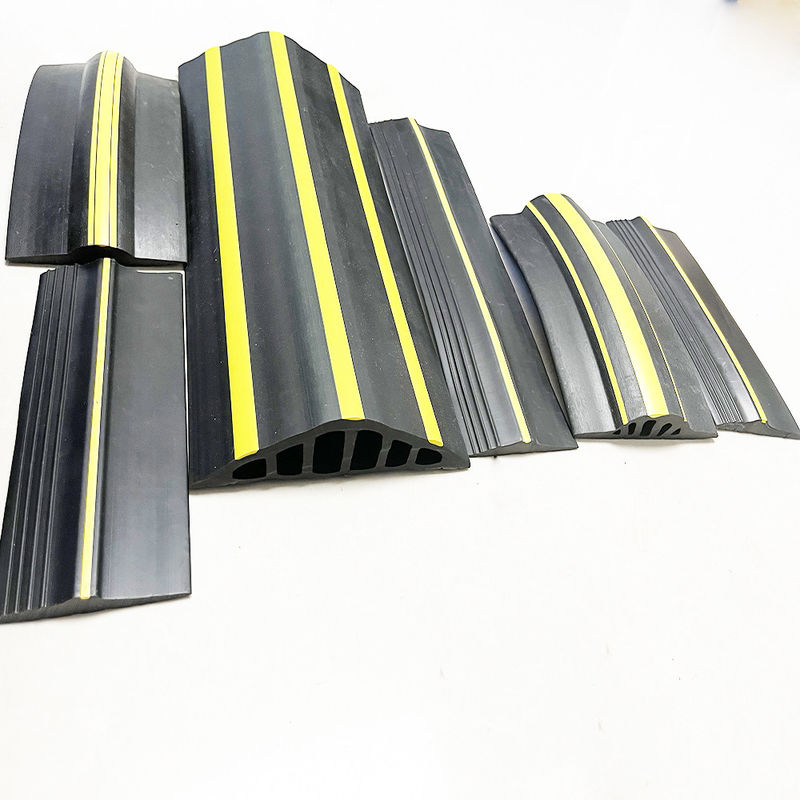 Strong Duarable Long Use Life PVC Bottom Seal Strip For Gargae Door